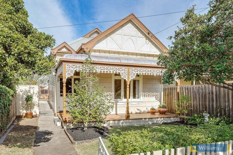 85 Railway Crescent, Williamstown - Image 1