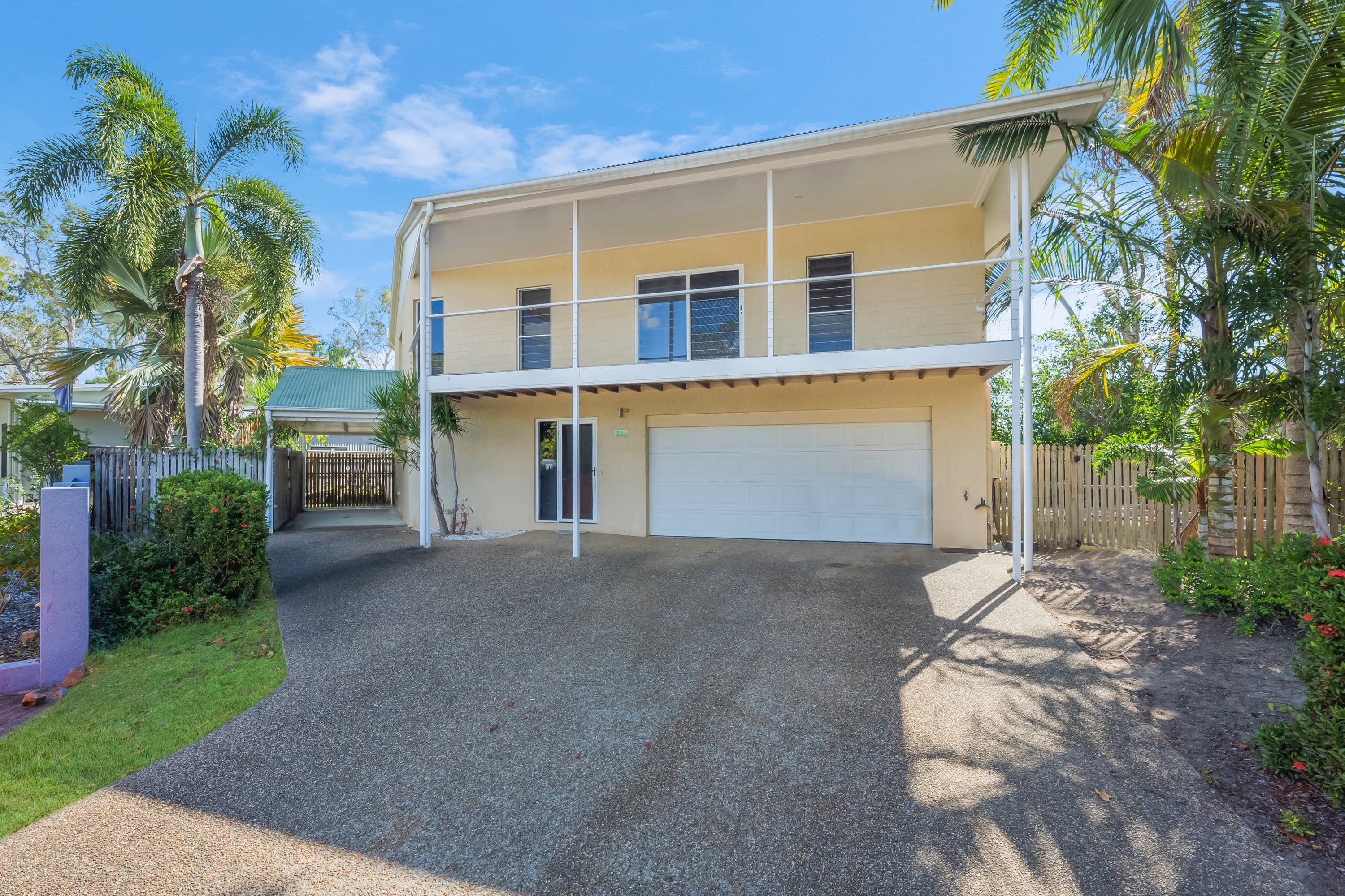 11 Marita Court, Bushland Beach - Thumbnail 2