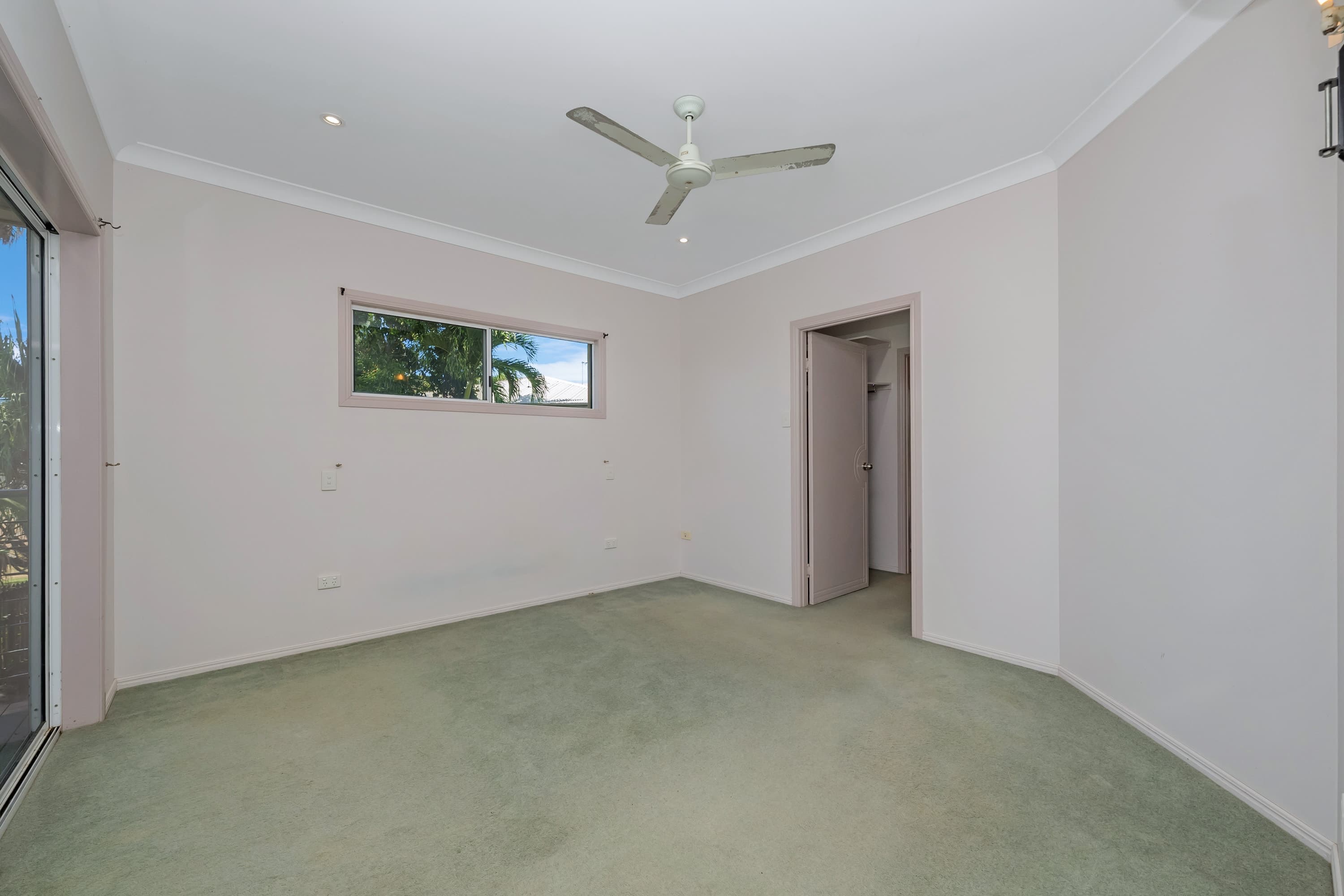 11 Marita Court, Bushland Beach - Thumbnail 5