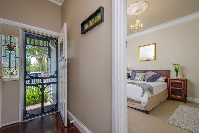 31 Crawford Street, Newport - Thumbnail 6
