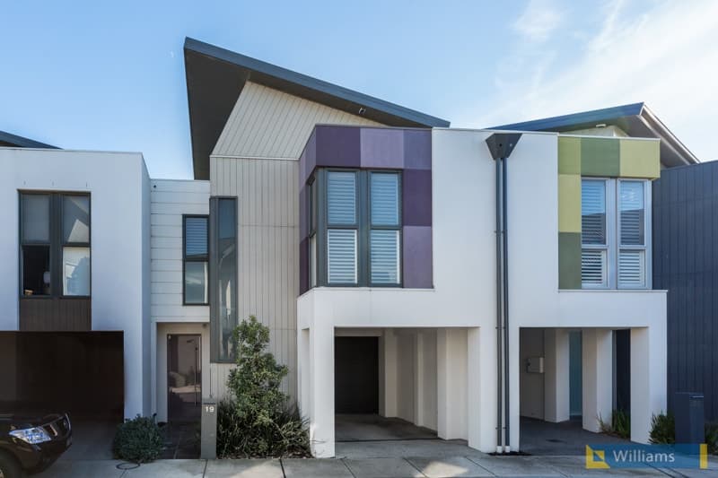 19 Sunset Drive, Williamstown - Image 1
