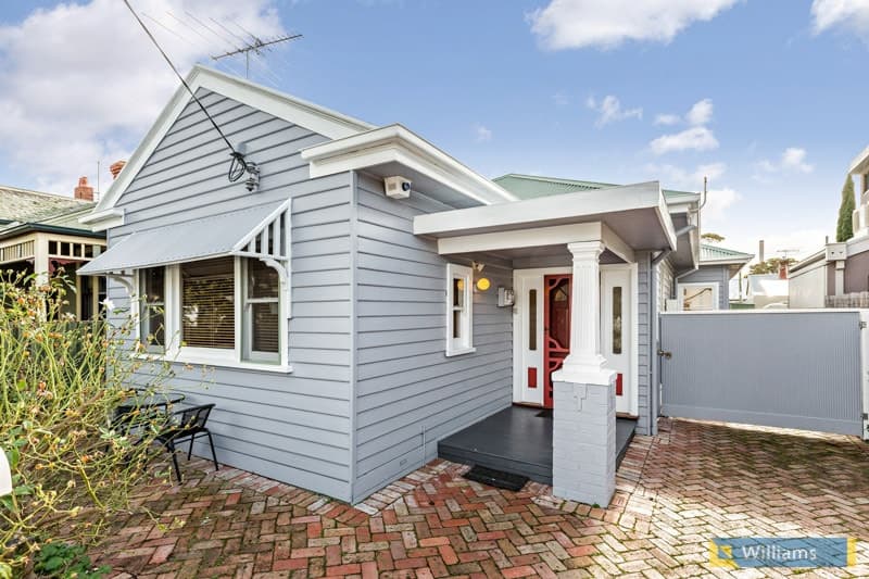 64 Albert Street, Williamstown - Thumbnail 2