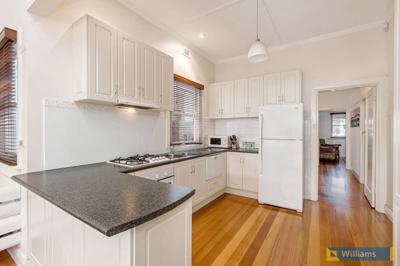 64 Albert Street, Williamstown - Thumbnail 4