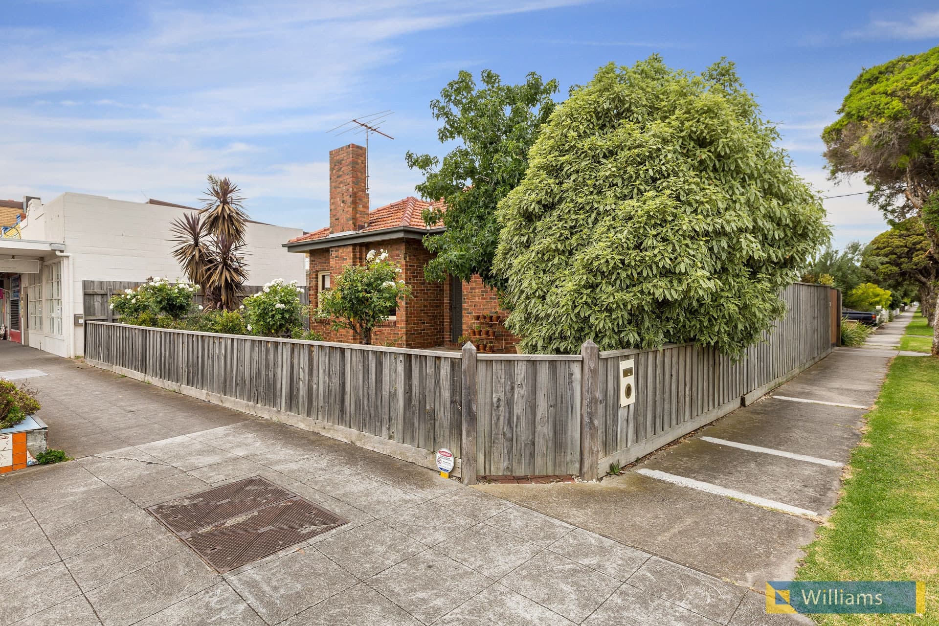 44 Challis Street, Newport - Thumbnail 2