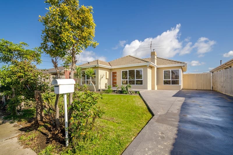 11 Huxtable Avenue, Altona North - Image 1