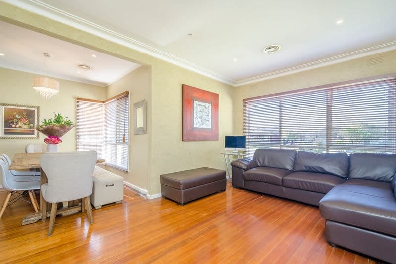 11 Huxtable Avenue, Altona North - Thumbnail 3