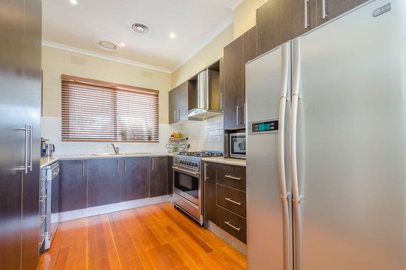 11 Huxtable Avenue, Altona North - Thumbnail 5