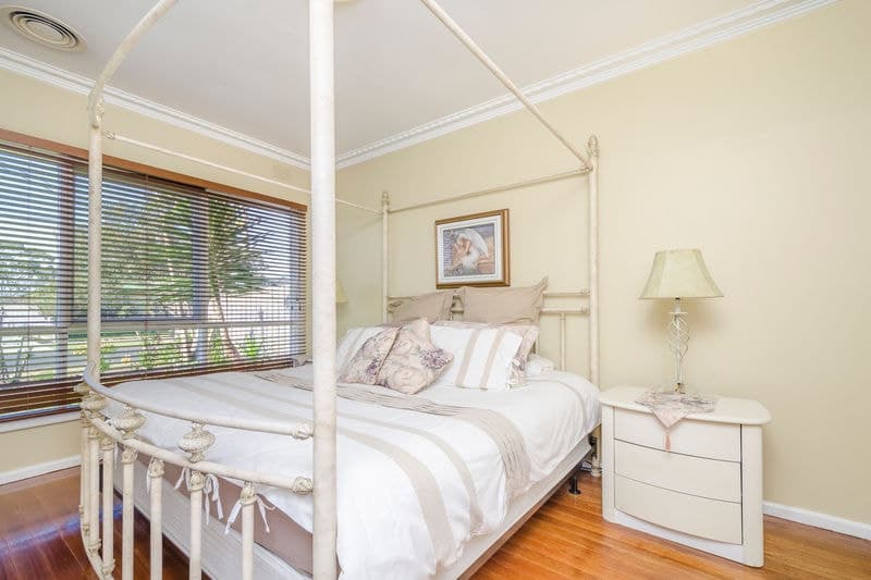 11 Huxtable Avenue, Altona North - Thumbnail 7