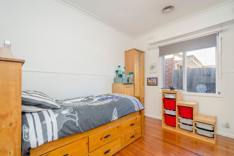 11 Huxtable Avenue, Altona North - Thumbnail 8