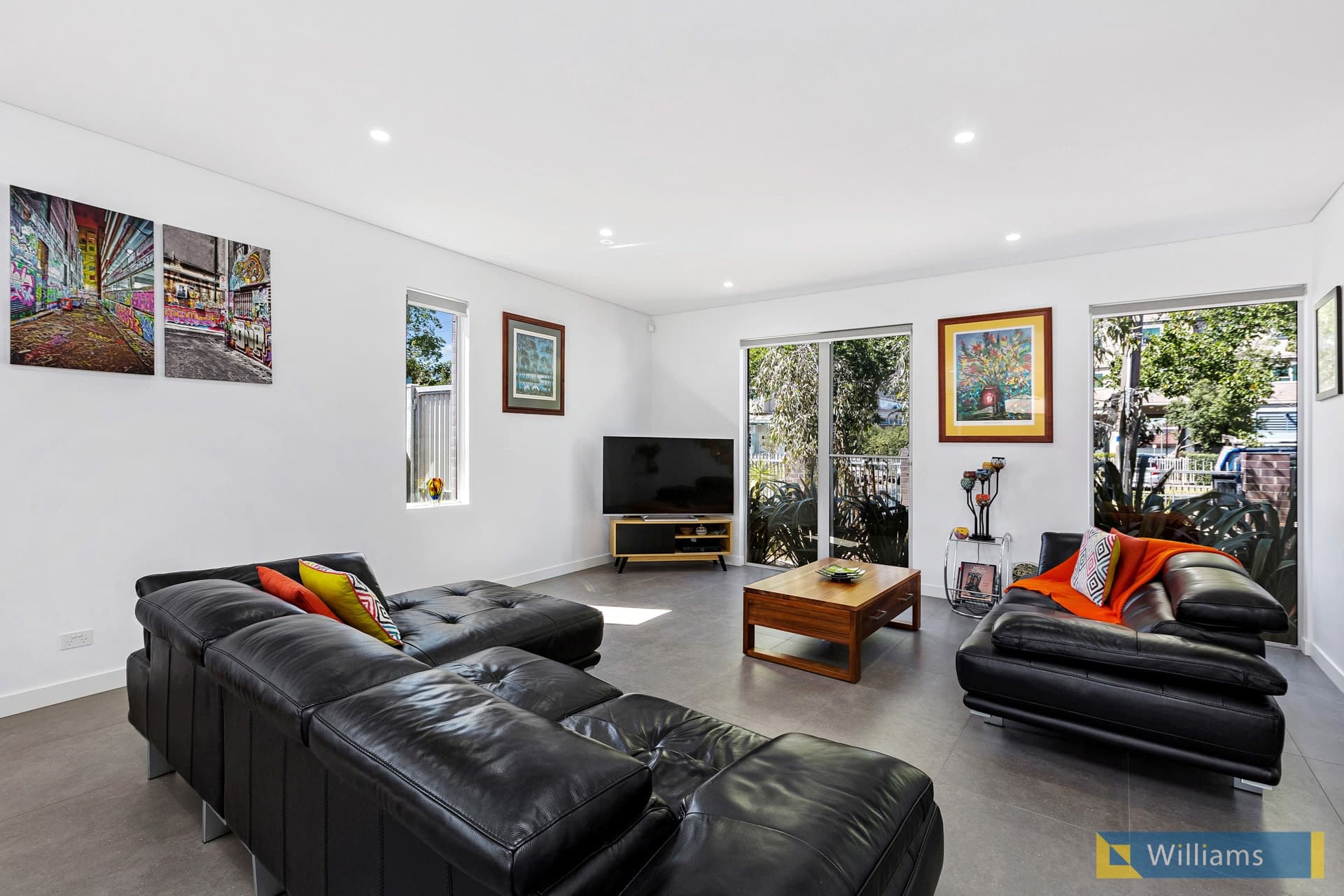 8 Pasco Street, Williamstown - Thumbnail 5
