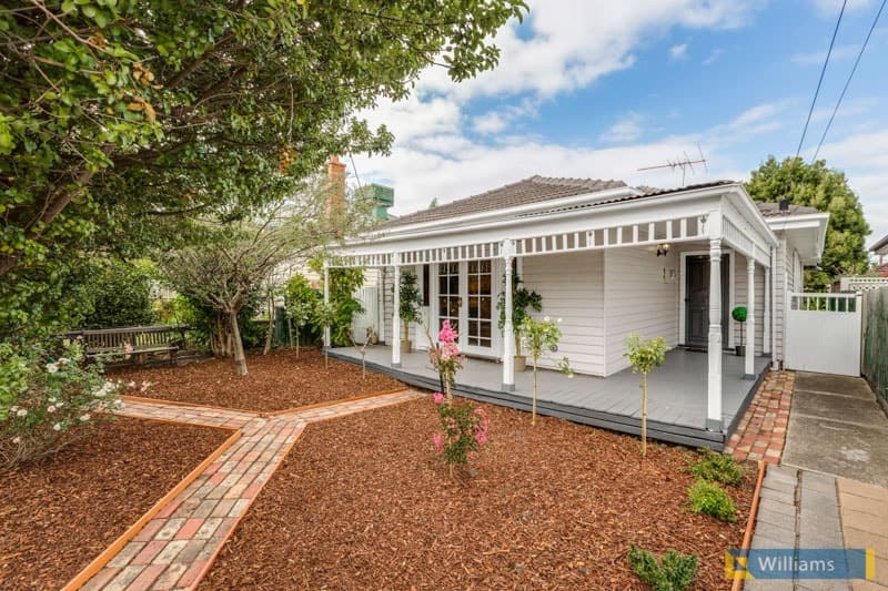 39 Woods Street, Newport - Image 1