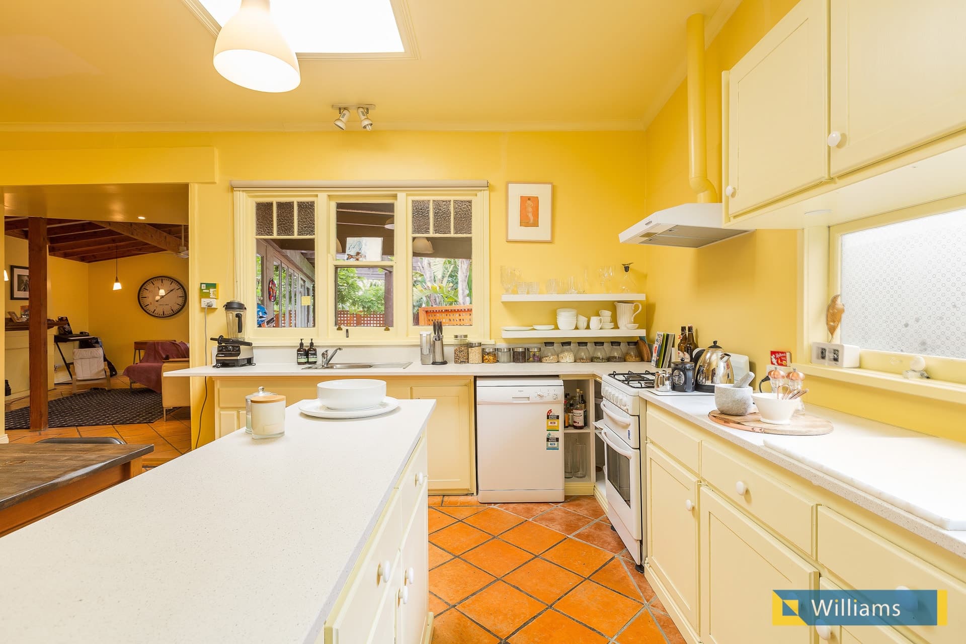 3 Mirls Street, Newport - Thumbnail 4
