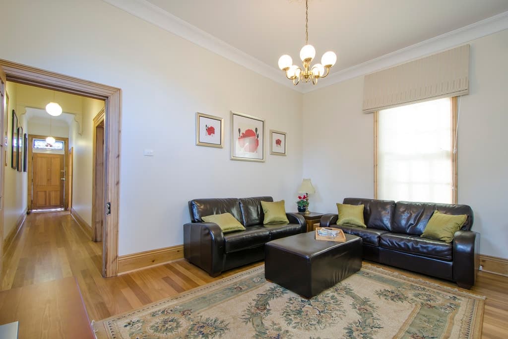 47 Pasco Street, Williamstown - Thumbnail 3