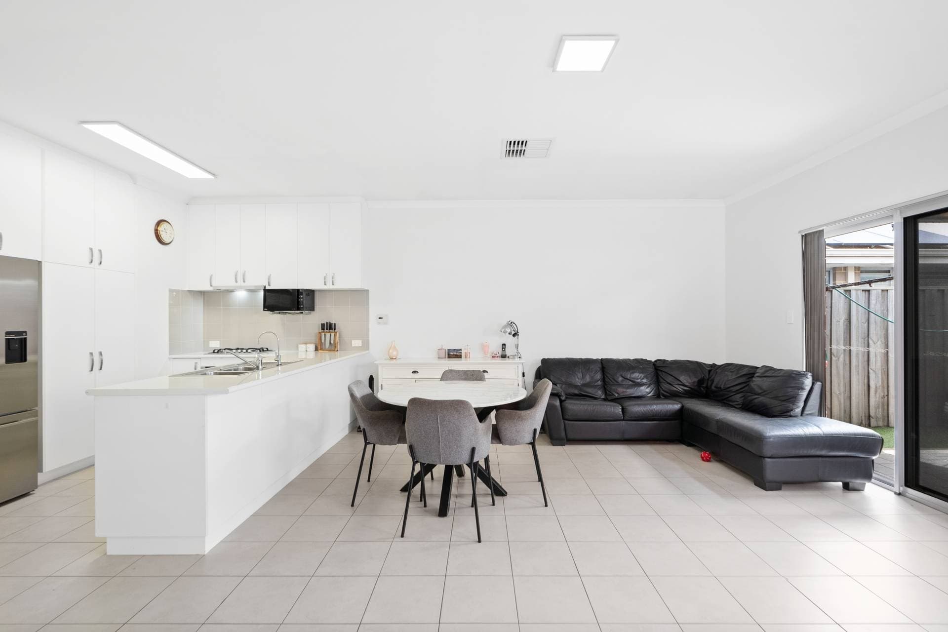 64 Cheriton Avenue, Ellenbrook - Thumbnail 4