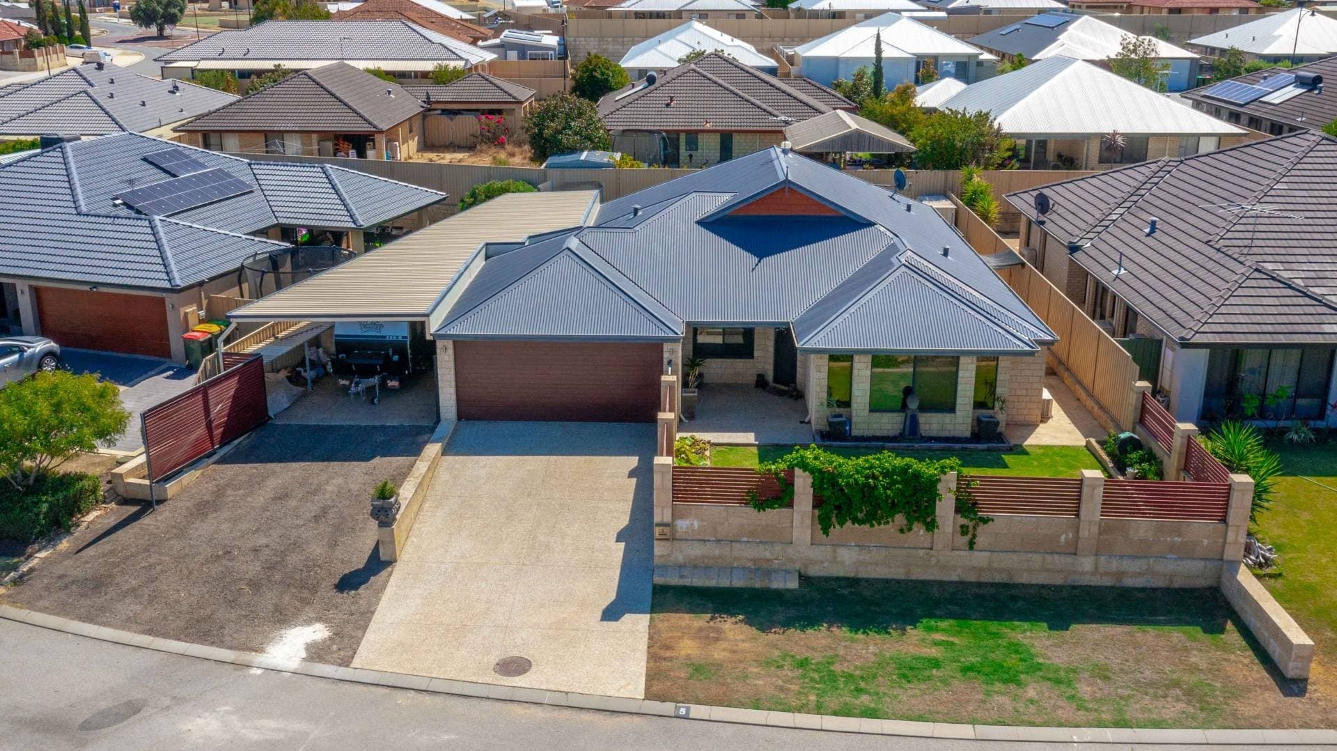 5 Erina Way, Ridgewood - Image 1