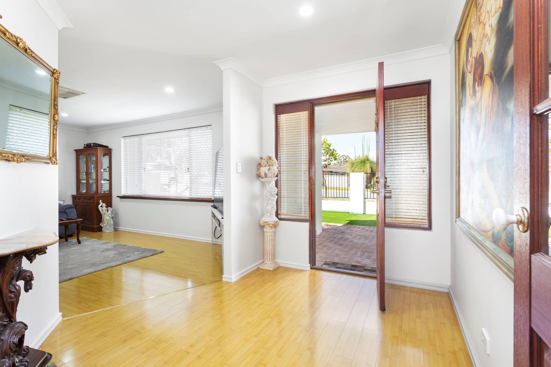25 Unwin Avenue, Wembley Downs - Thumbnail 4