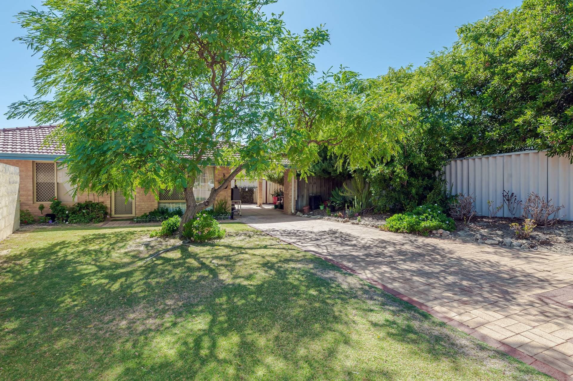27B Loftia View, Clarkson - Thumbnail 2