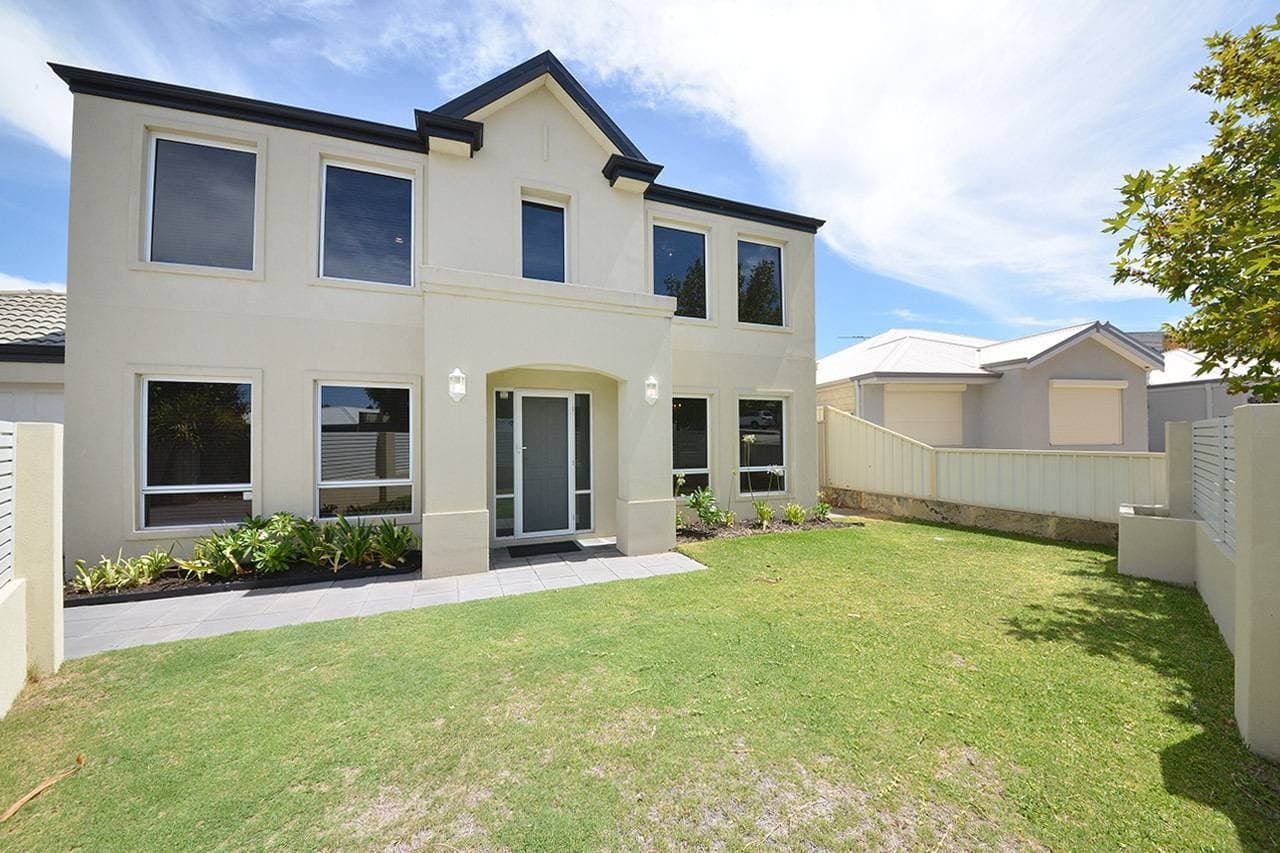 40 Fineview Cres, Carramar - Thumbnail 2
