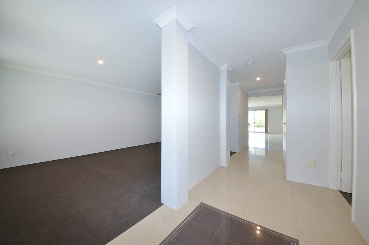 40 Fineview Cres, Carramar - Thumbnail 6
