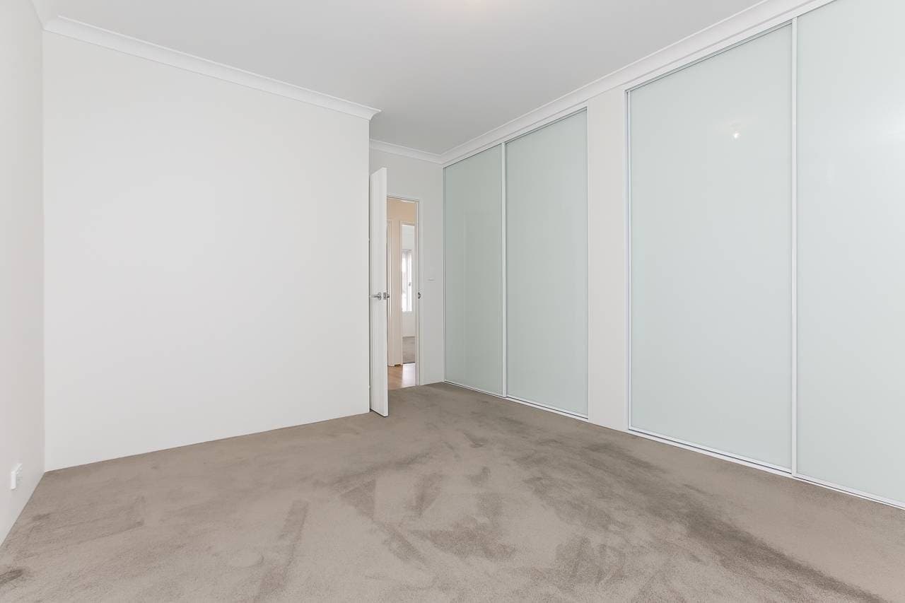 Unit 2, 103 Caridean St, Heathridge - Thumbnail 8