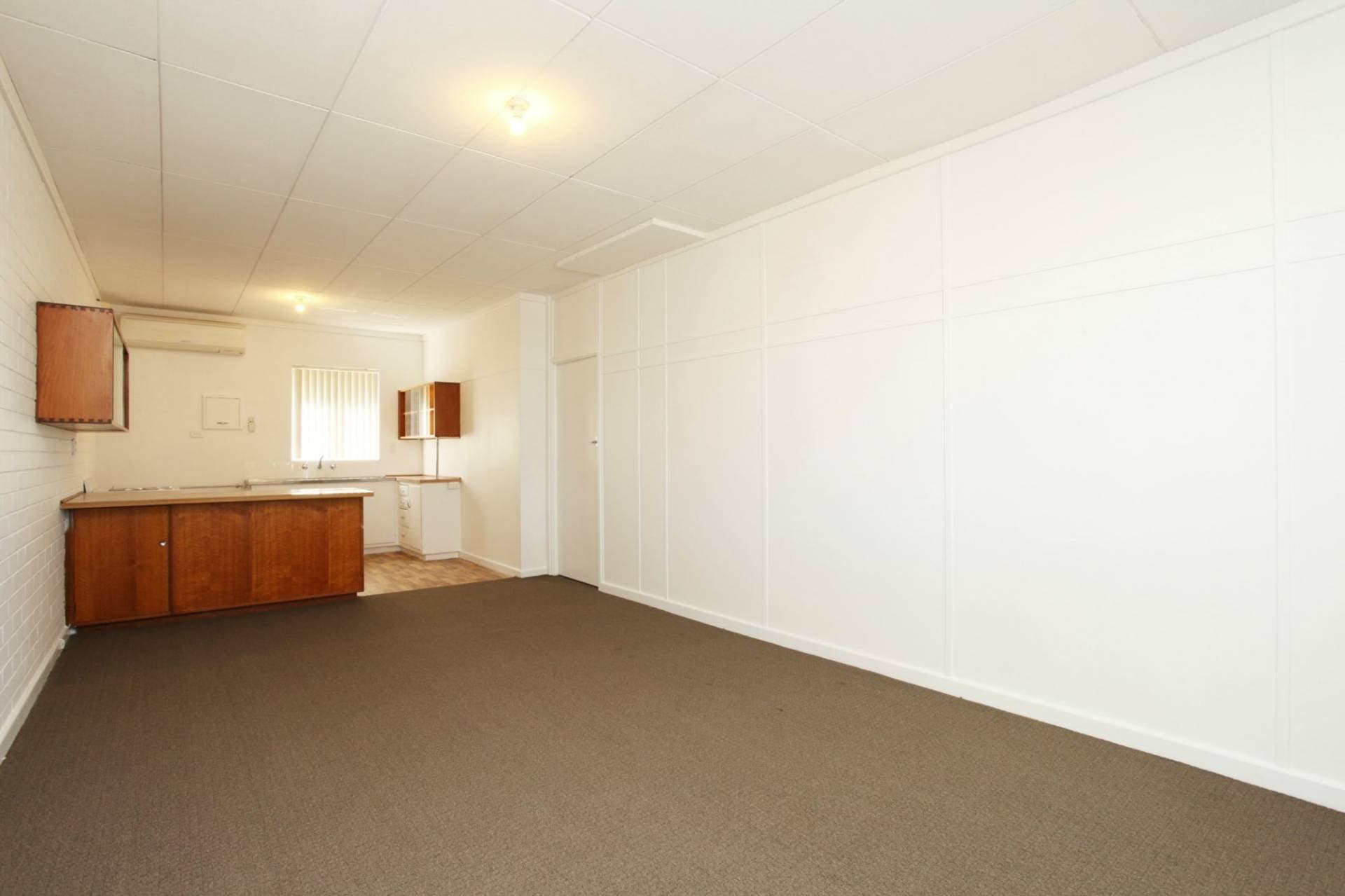 1B, 92 Alexander Drive, Dianella - Thumbnail 3