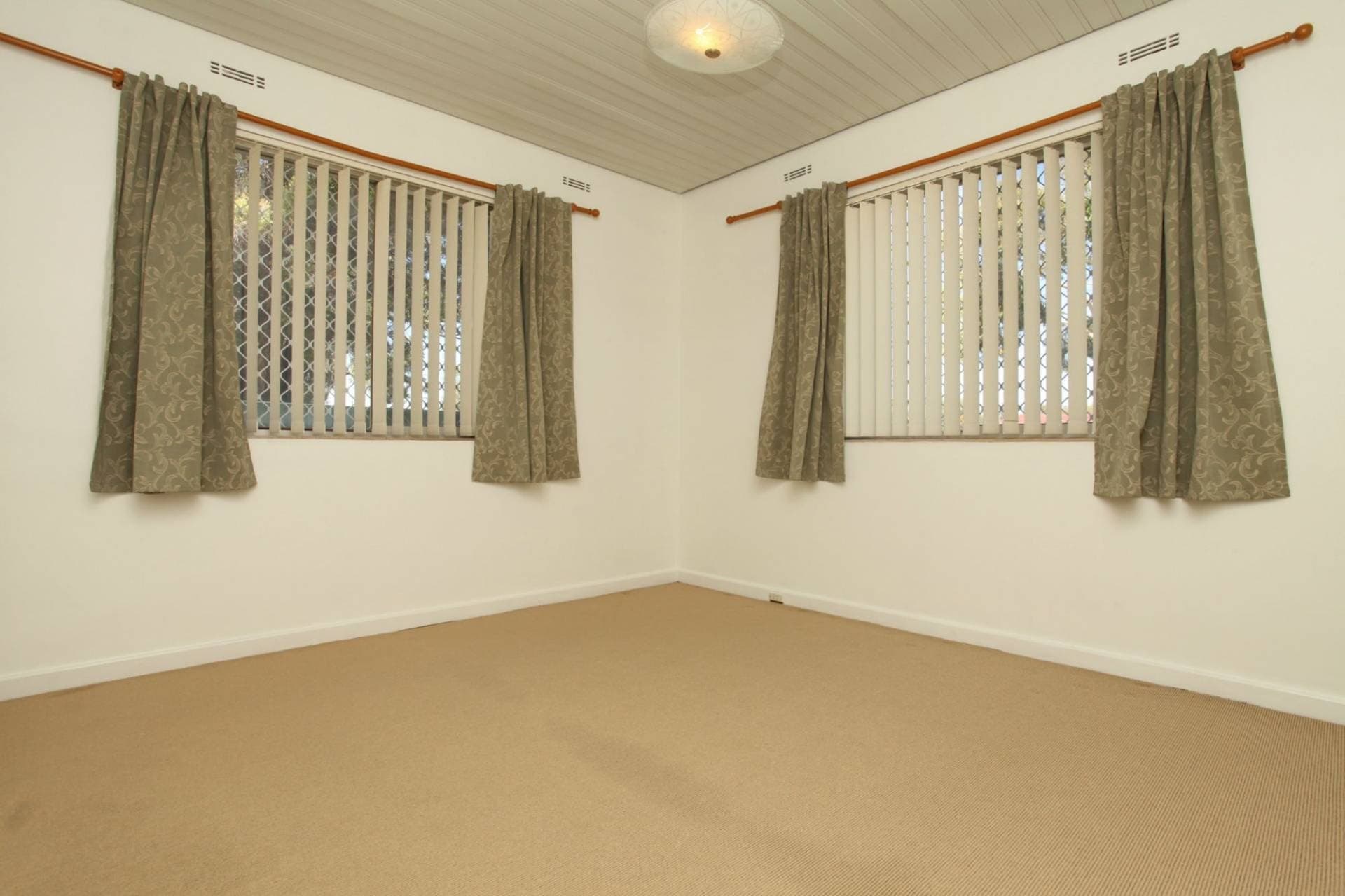 1B, 92 Alexander Drive, Dianella - Thumbnail 6