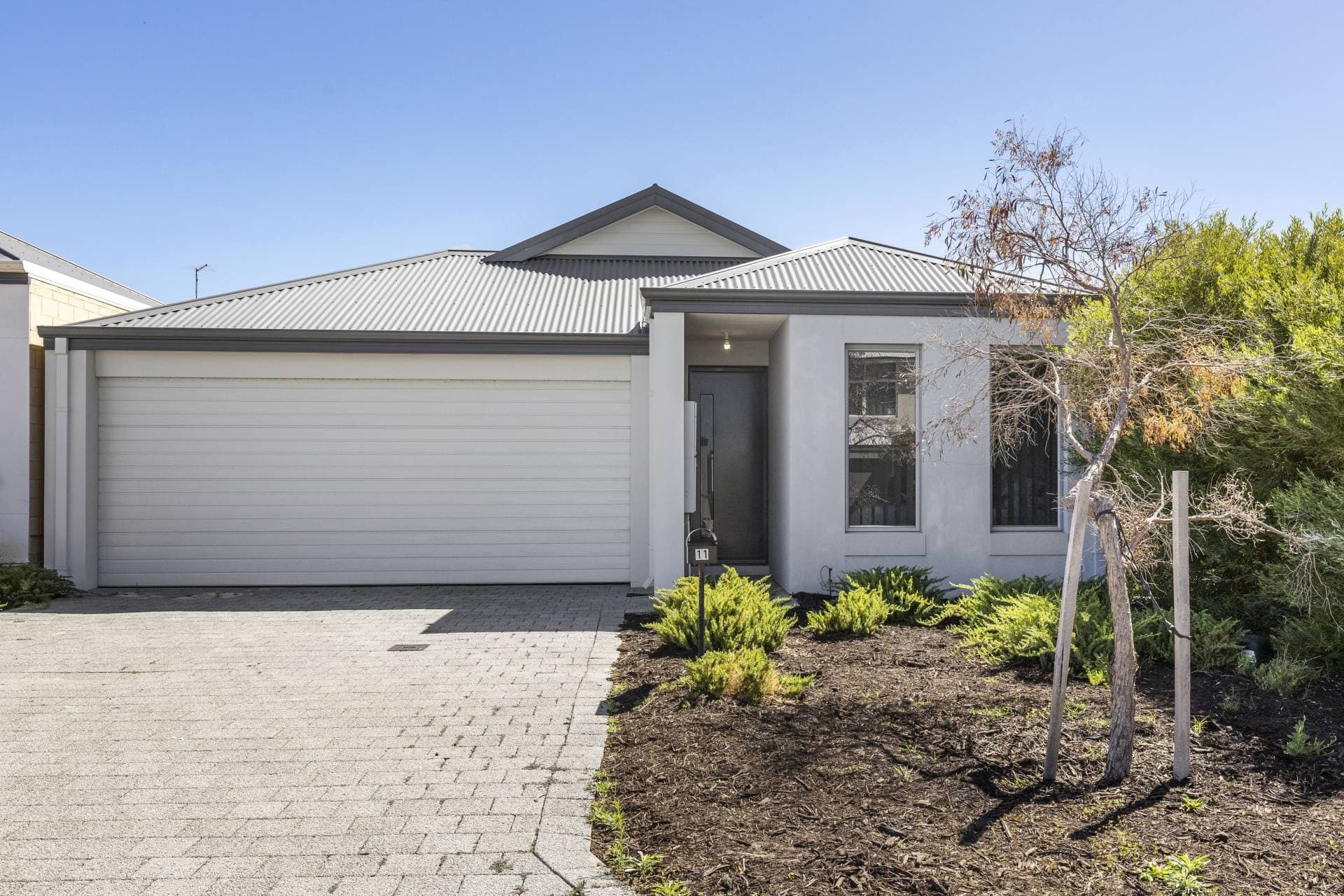 11 Manila Rd, Clarkson - Image 1