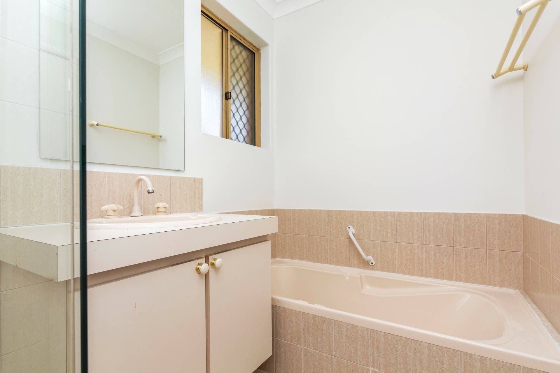 Unit 9, 4 Talbot Rd, Woodlands - Thumbnail 5
