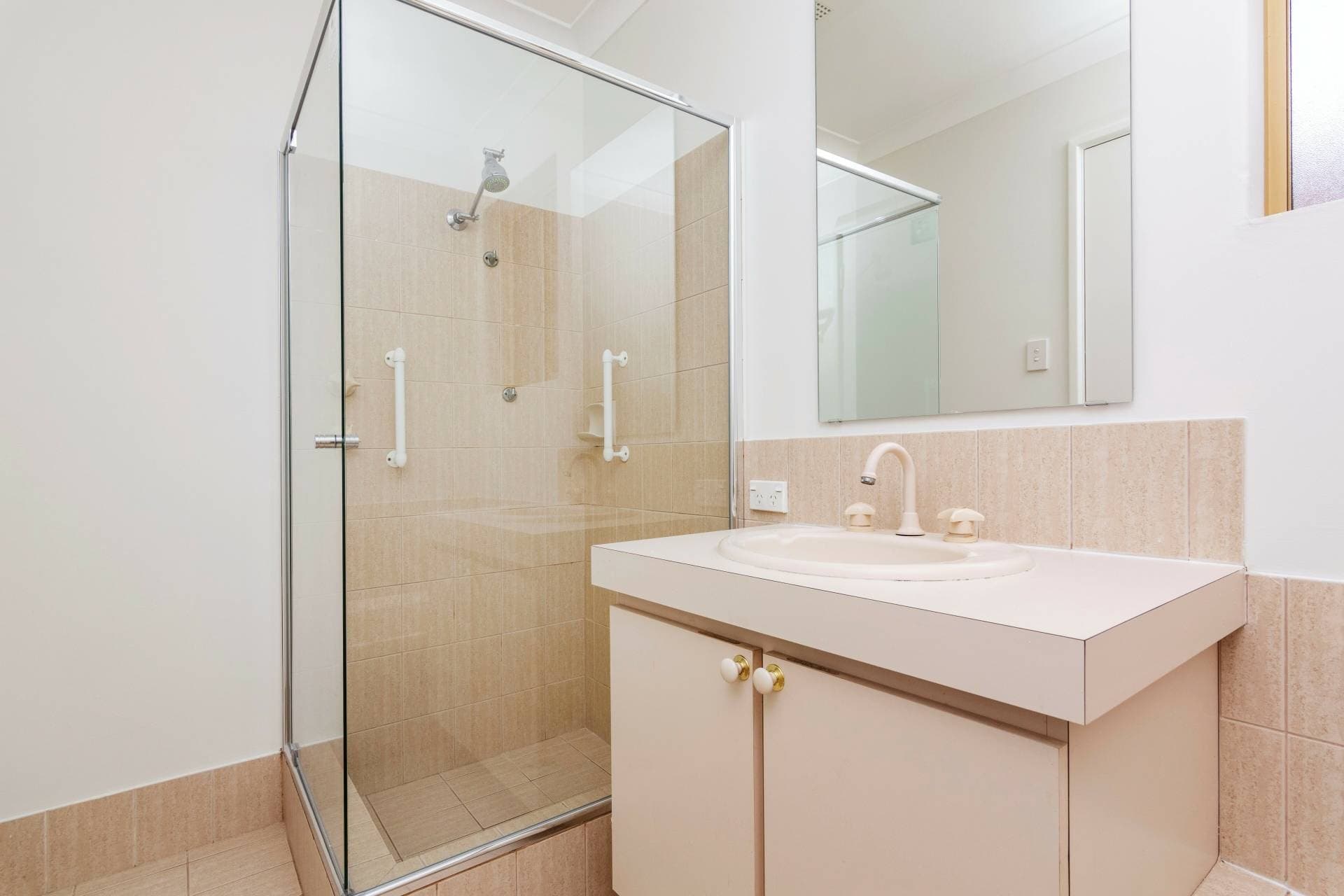 Unit 9, 4 Talbot Rd, Woodlands - Thumbnail 6
