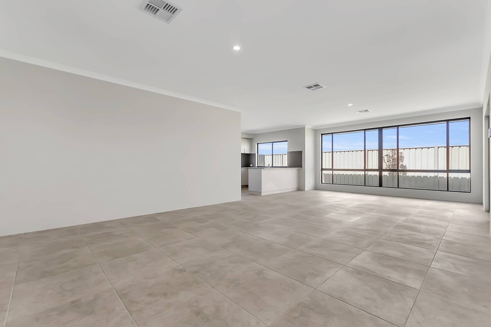 7 Falkner Street, Landsdale - Thumbnail 5