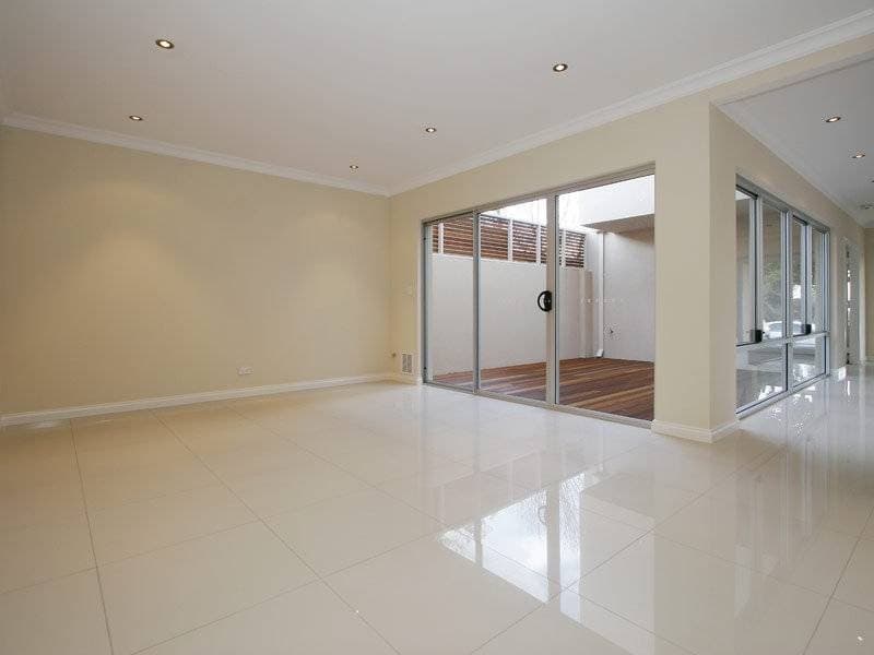 152A Duke Street, Scarborough - Thumbnail 3