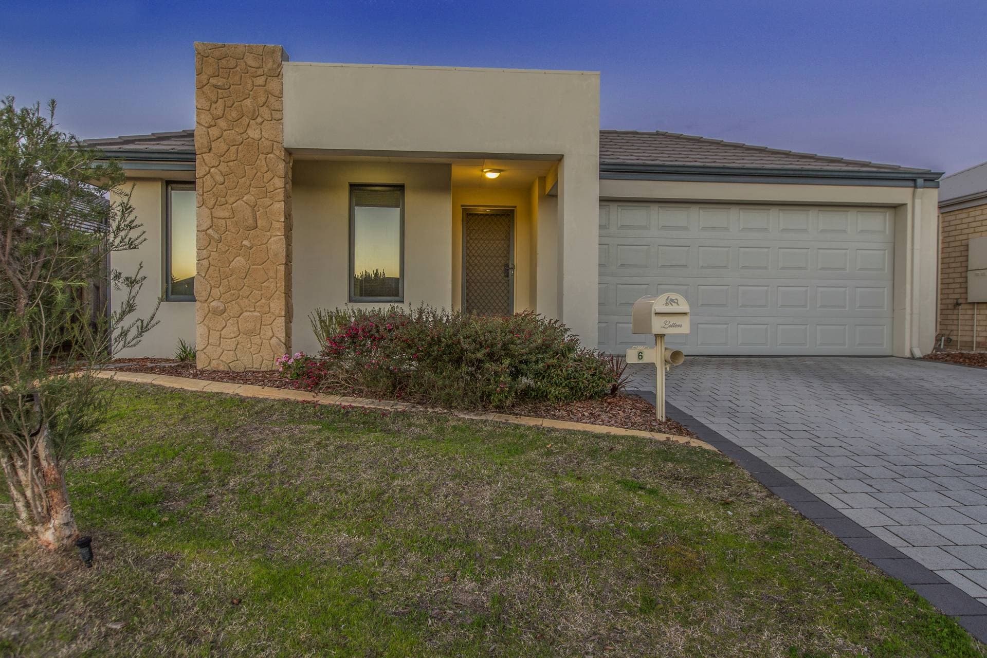 6 Gippsland Way, Ellenbrook - Thumbnail 3