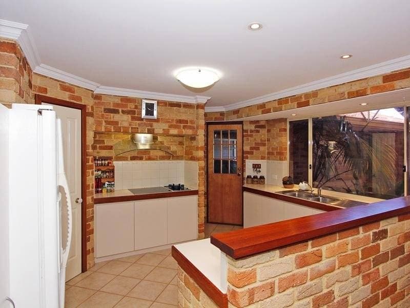 106 Chichester Drive, Woodvale - Thumbnail 2