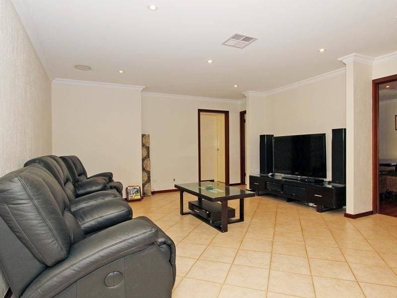 106 Chichester Drive, Woodvale - Thumbnail 7