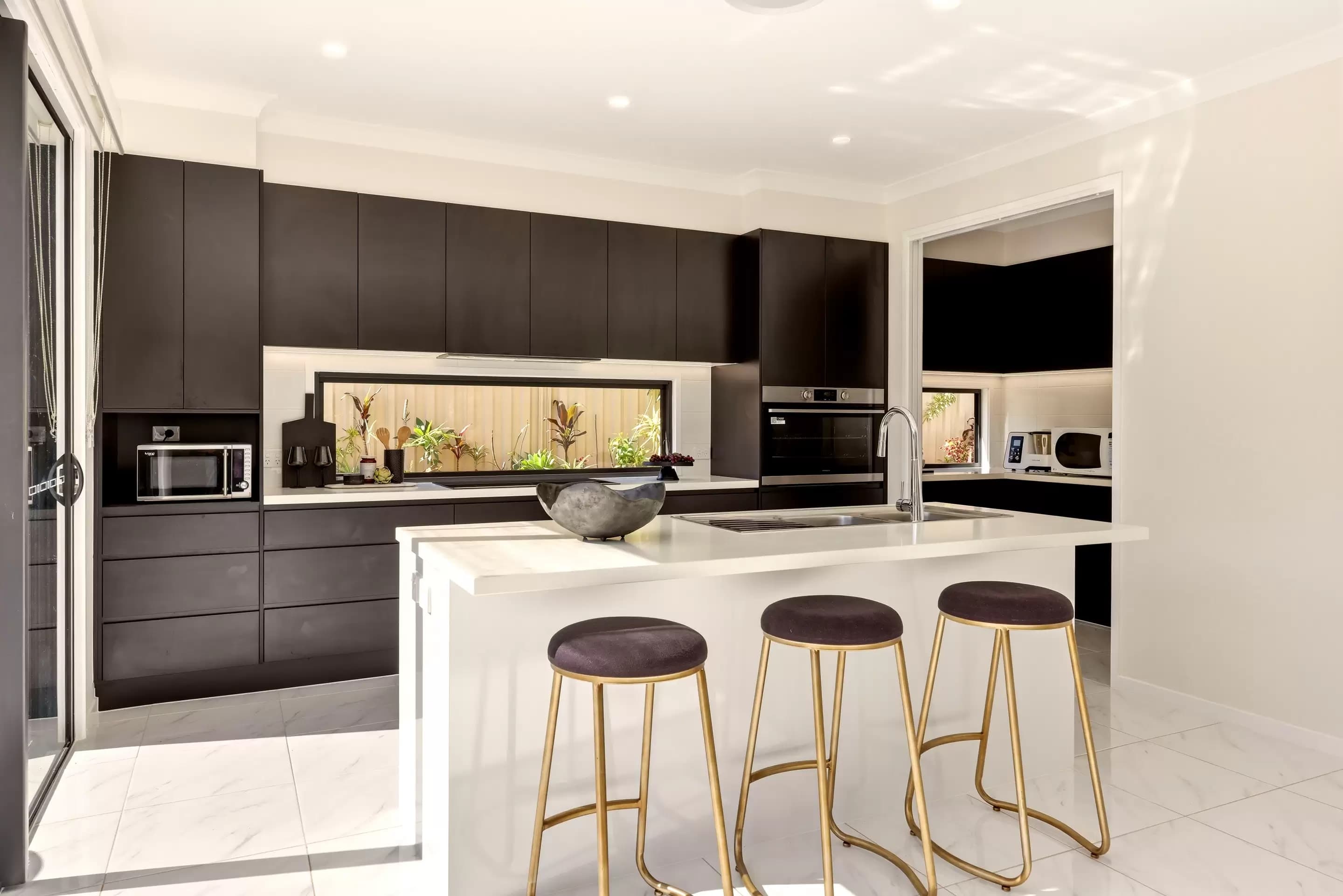 1 Astonbrook Close, Carindale, Carindale - Thumbnail 5