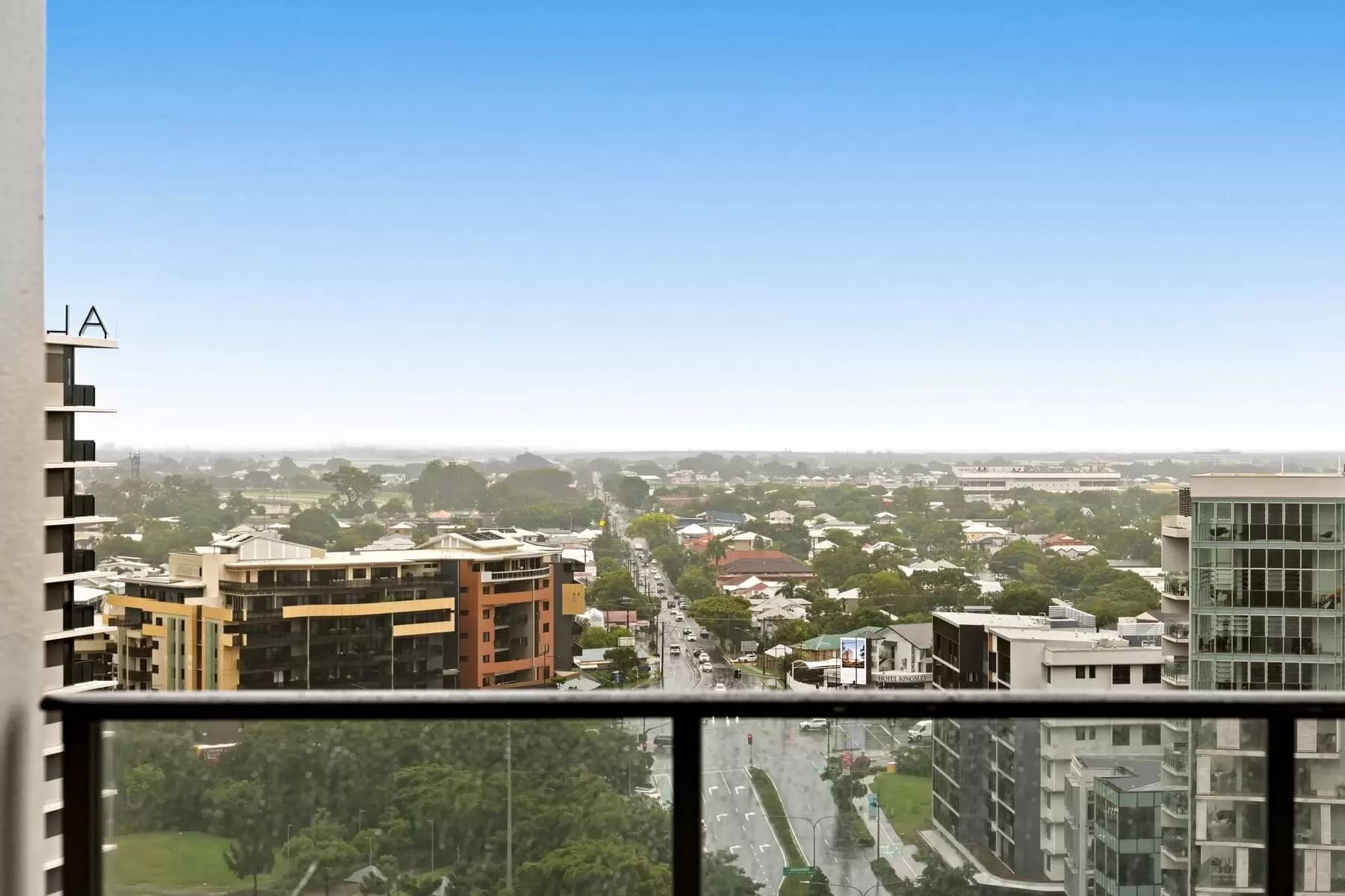 11409/7 Wharf Street, Hamilton, Hamilton - Thumbnail 2