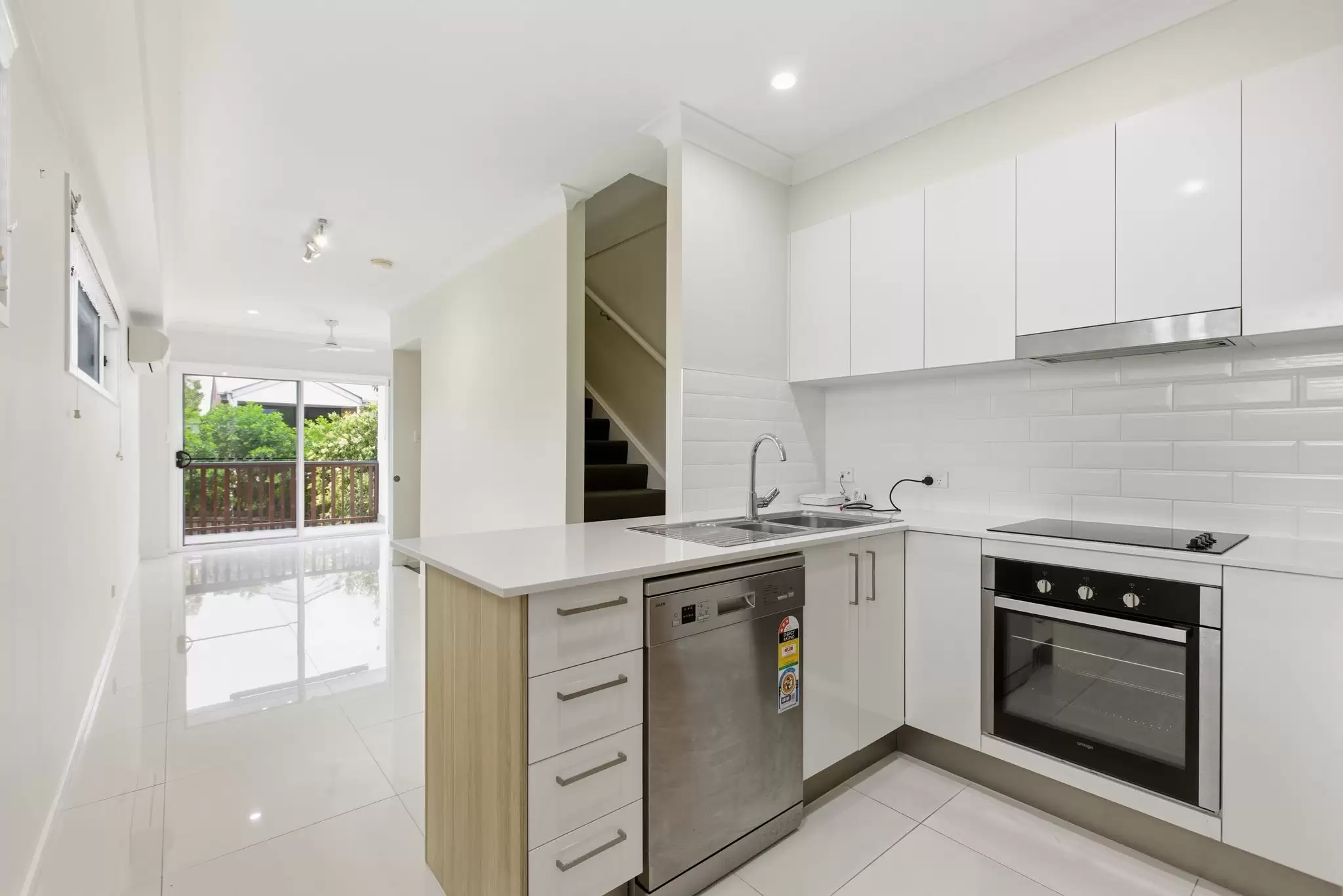 8/25 Hawthorne Street, Enoggera, Enoggera - Thumbnail 5