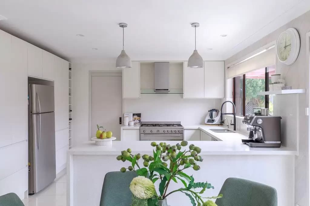 6 Cherie Place, Bass Hill, Bass Hill - Thumbnail 2