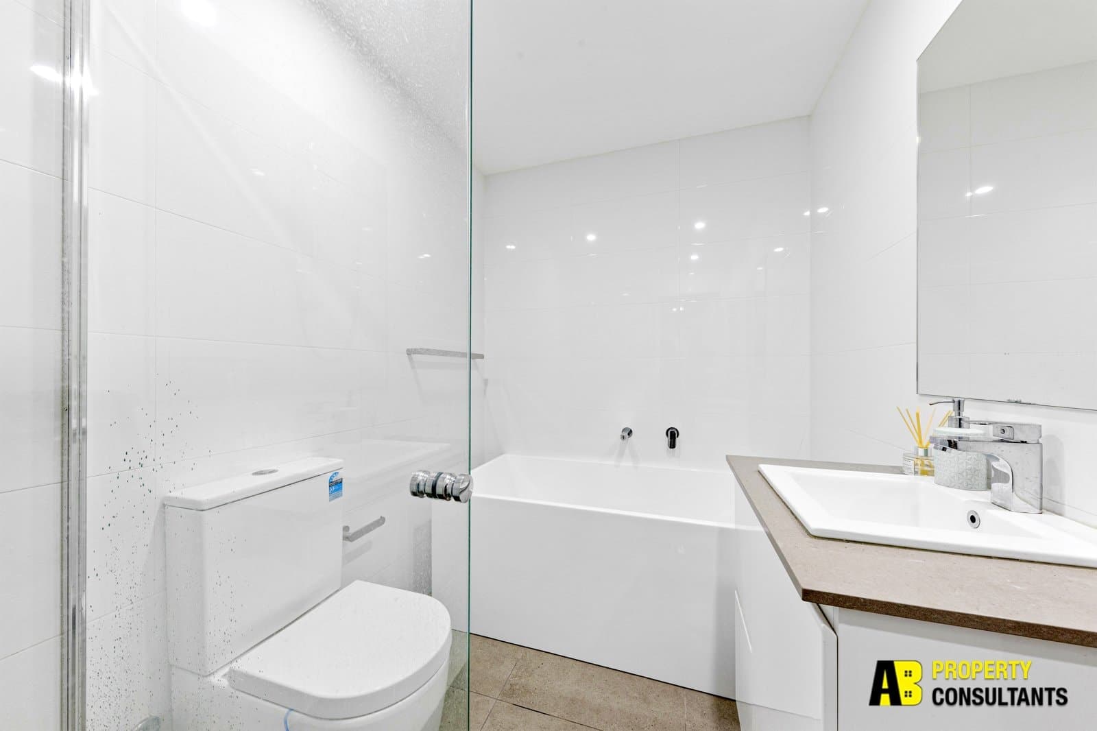 304/89-93 Wentworth Avenue, Wentworthville - Thumbnail 3