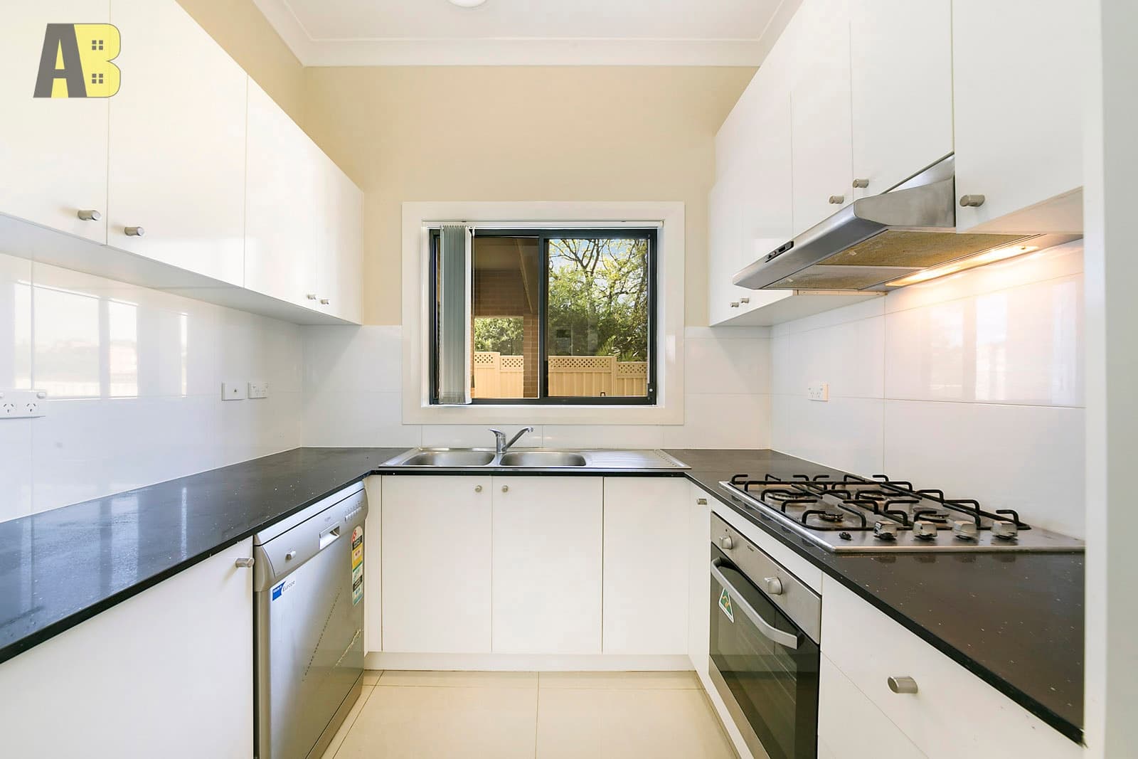 11/1-5 Carinya Street, Blacktown - Thumbnail 4