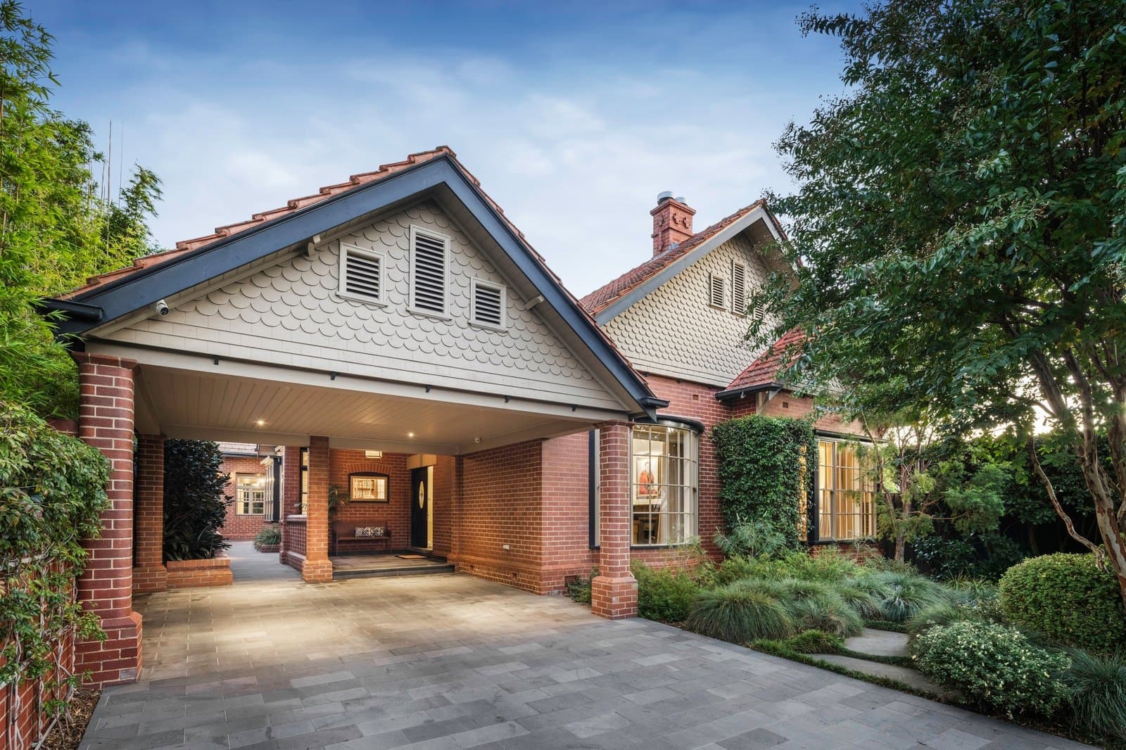 12 Selborne Road, Toorak - Thumbnail 2
