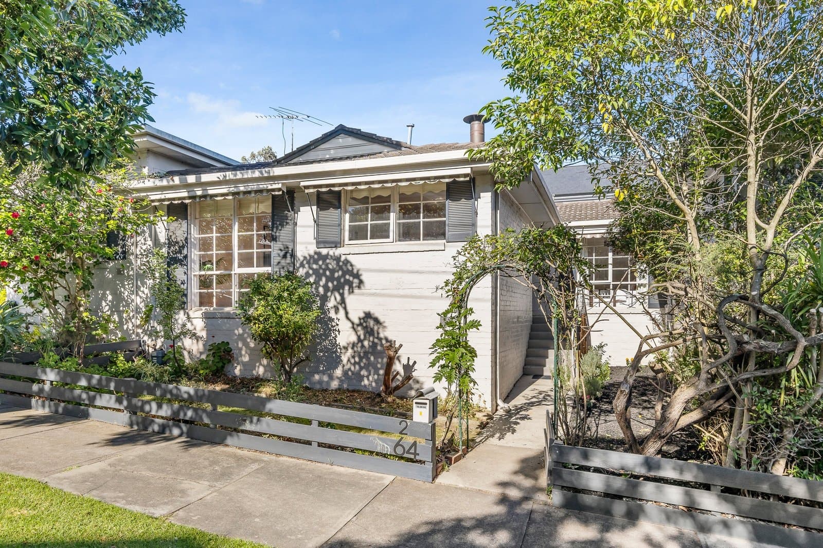2/64 Normanby Road, Kew - Image 1