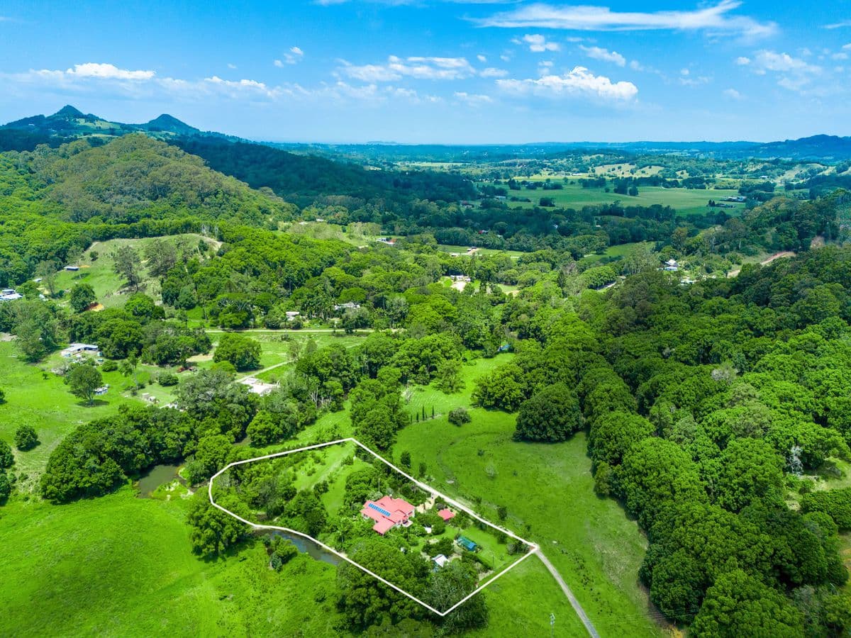 722 Main Arm Road, 722 Main Arm Road - Thumbnail 4