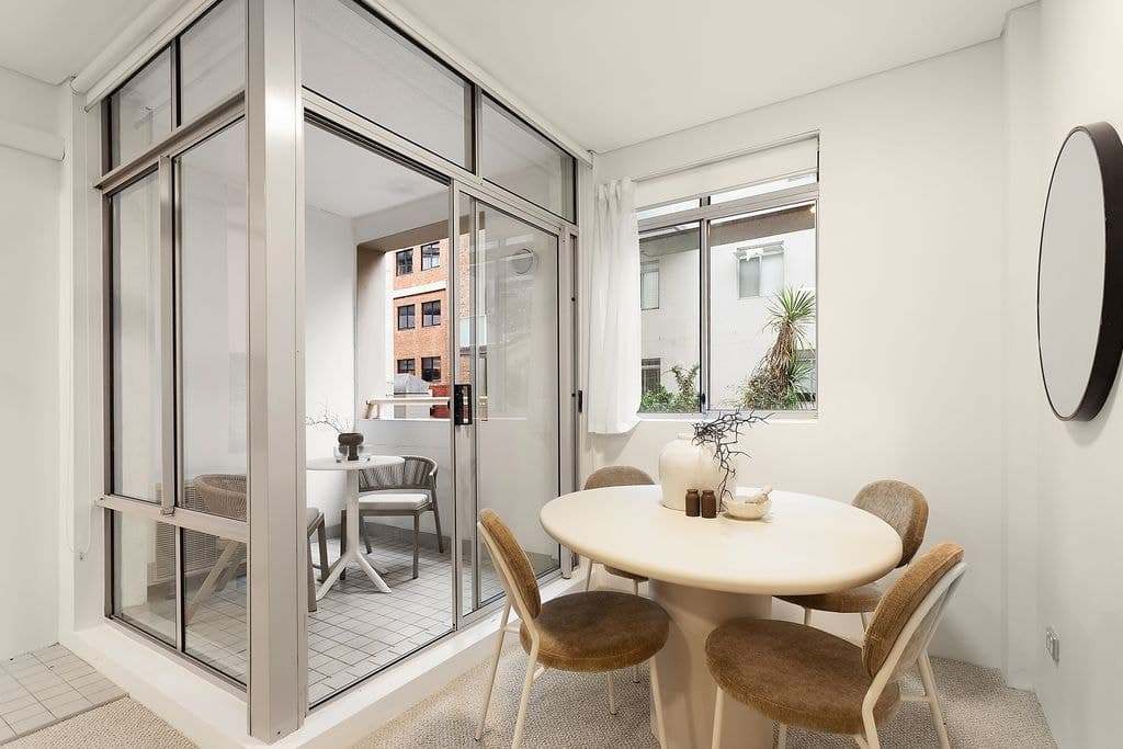 10/45-49 Holt Street, Surry Hills - Thumbnail 2