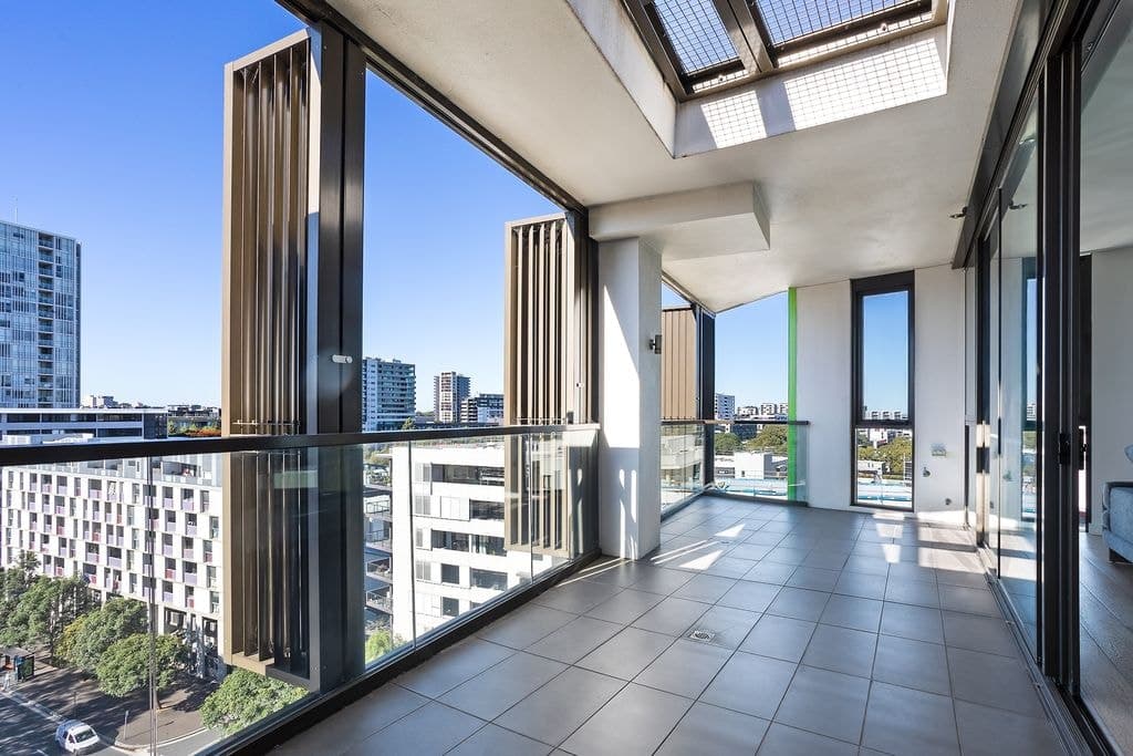 902/8 Sam Sing Street, Waterloo - Thumbnail 2