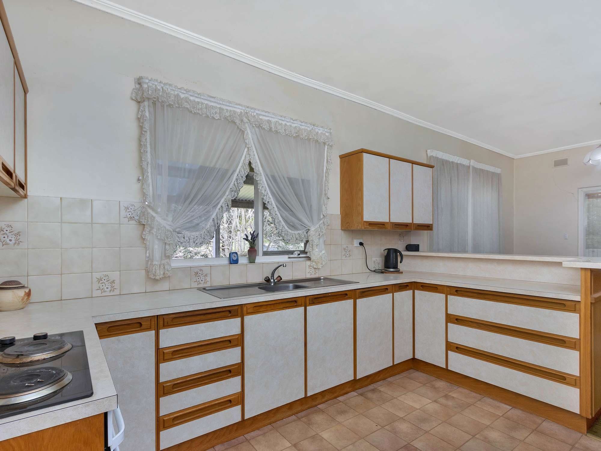 9 Moculta Road, Angaston - Thumbnail 3