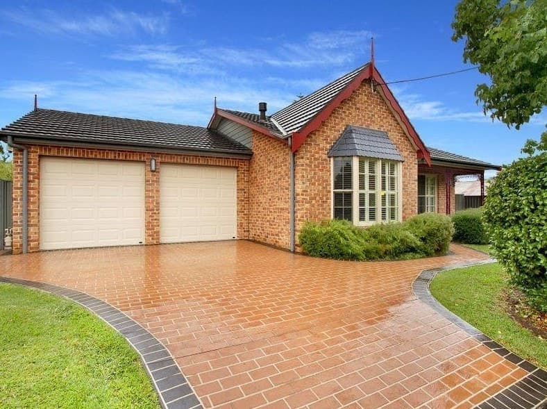 7 Amherst St, Guildford - Image 1