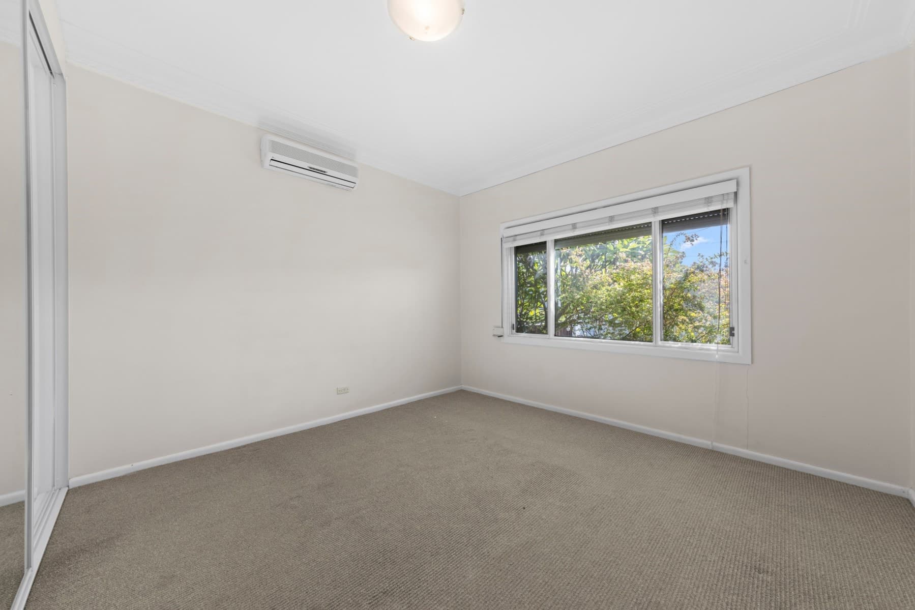 48 Woodpark Rd Woodpark, House for Rent, Woodpark - Thumbnail 3