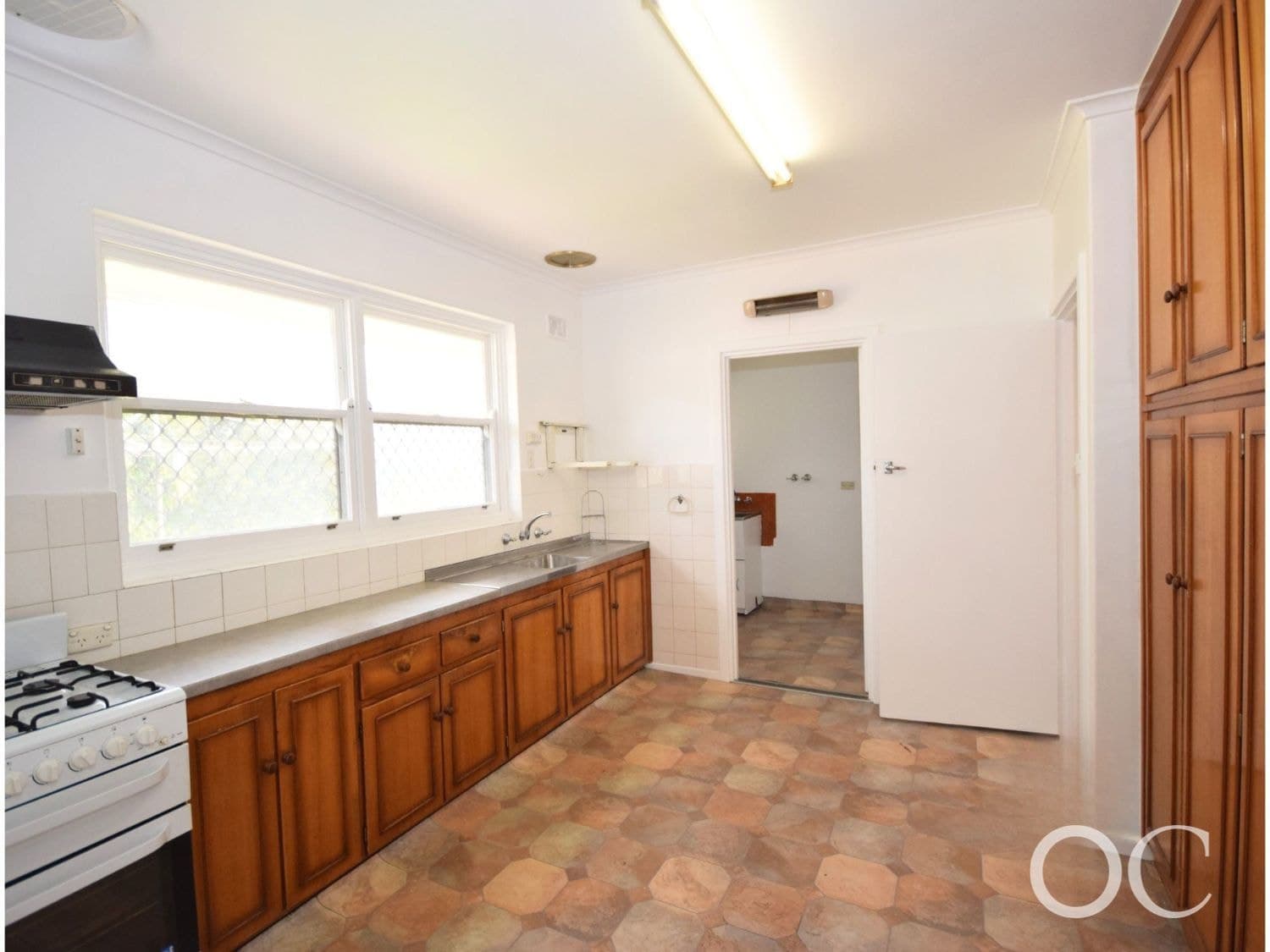 1 Andrew Avenue, Marion - Thumbnail 5