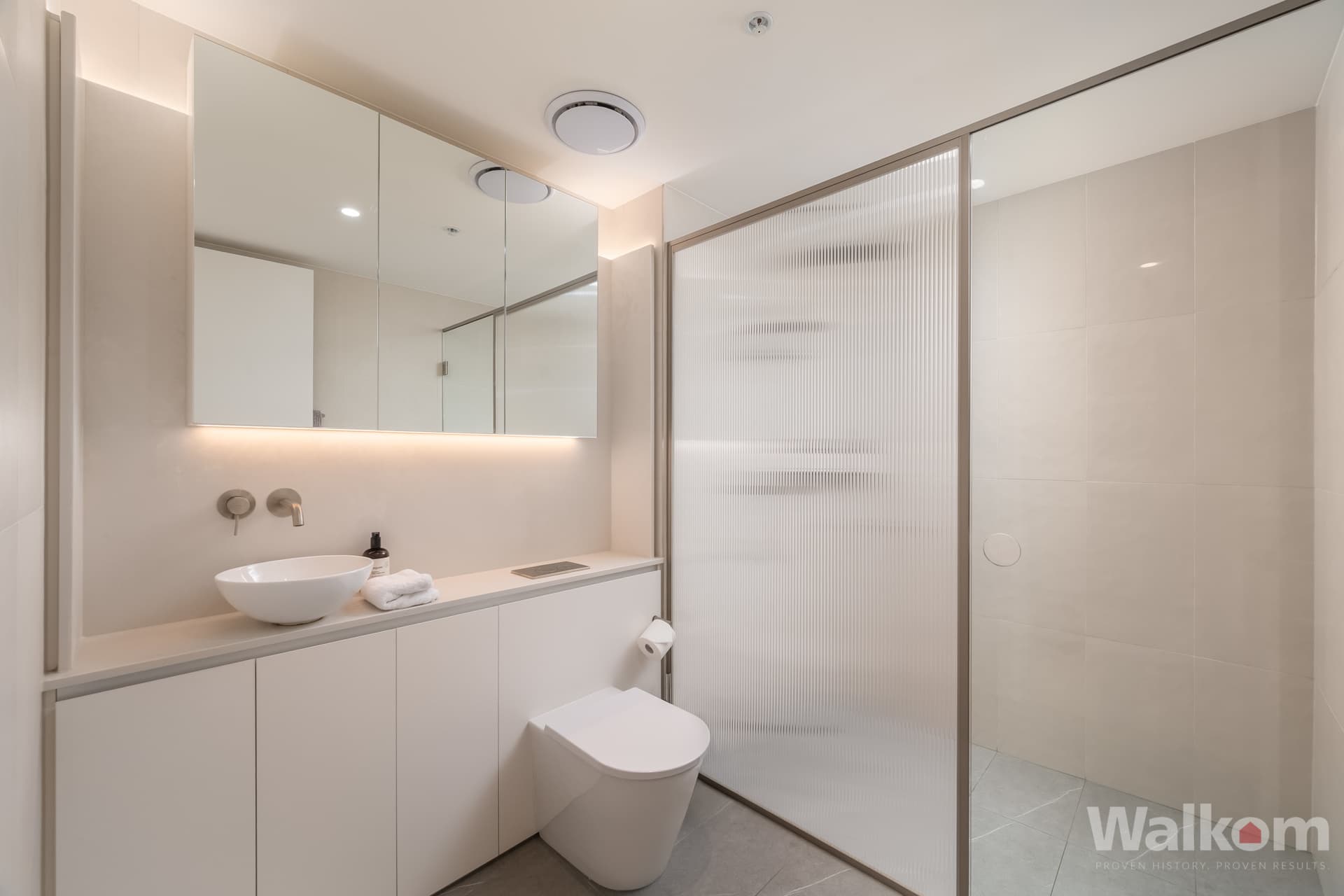 102/29 Honeysuckle Drive, Newcastle - Thumbnail 6